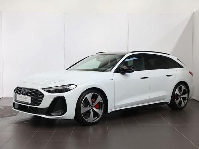 Usata Audi A5 S-Line 299 CV (219 kW) 2025 Bianco ghiaccio metallizzato Station wagon