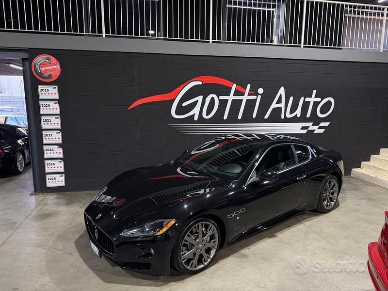 Usata Maserati Granturismo 439 CV (322 kW) 2011 Nero Coupé