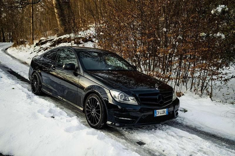 Usata 2014 Mercedes C220 Avantgarde Coupé | 13.499 € (Ottimo prezzo) - Immagine 1/4