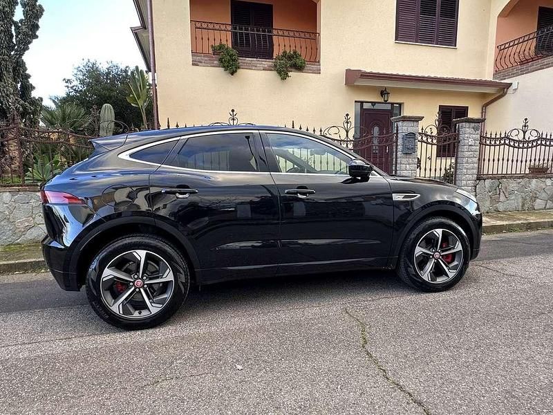 Usata Jaguar E-Pace R-Dynamic 163 CV (119 kW) 2022 Nero SUV