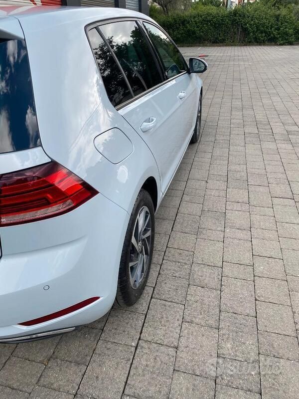 Usata VW Golf VII Edition 86 CV (63 kW) 2017 Grigio Berlina