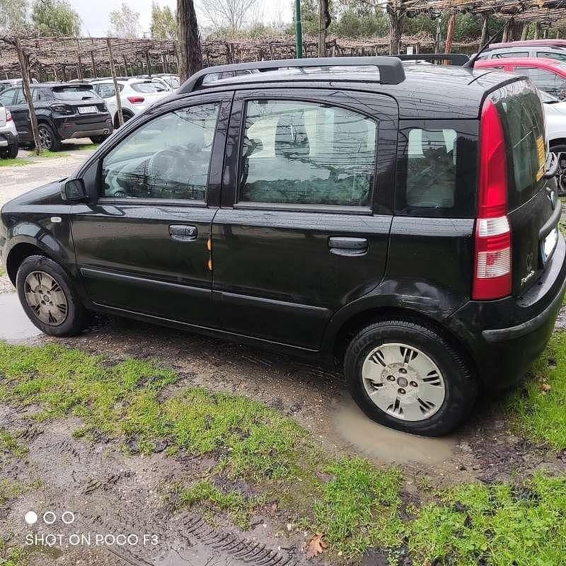 Usata Fiat Panda Dynamic 69 CV (50 kW) 2005 Nero Utilitaria