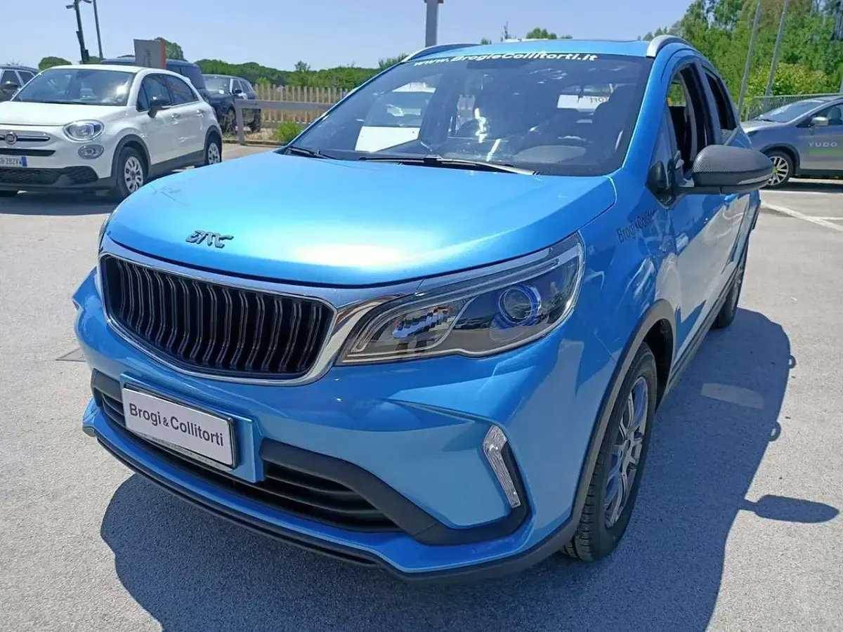 Nuova EMC QUATTRO 103 CV (75 kW) 2026 Other SUV