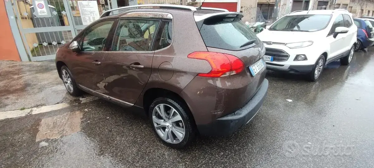 Usata Peugeot 2008 92 CV (67 kW) 2013 SUV