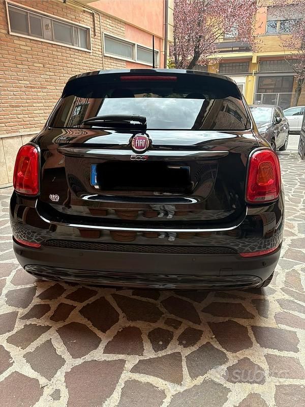 Usata Fiat 500 Lounge 95 CV (69 kW) 2018 Nero Station wagon