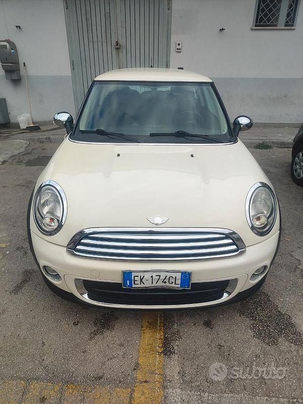 Usata Mini Cooper 2011 Giallo Utilitaria