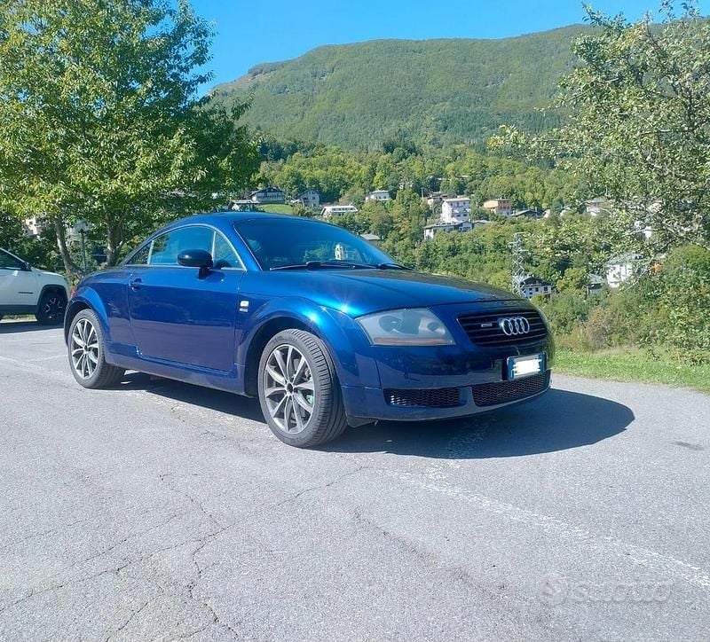 Usata Audi TT 180 CV (132 kW) 2002 Blu Coupé