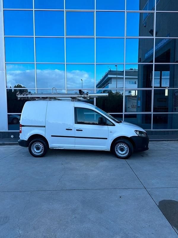 Usata VW Caddy Trendline 110 CV (80 kW) 2014 Bianco Monovolume