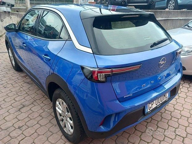 Usata Opel Mokka 100 CV (73 kW) 2021 Blu SUV