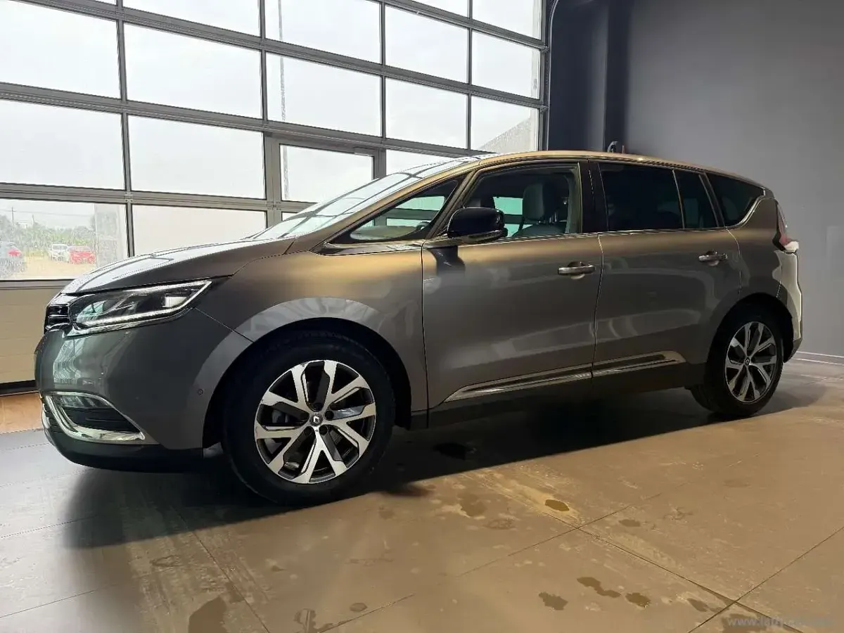Usata Renault Espace Intens 160 CV (117 kW) 2016 Grigio Monovolume
