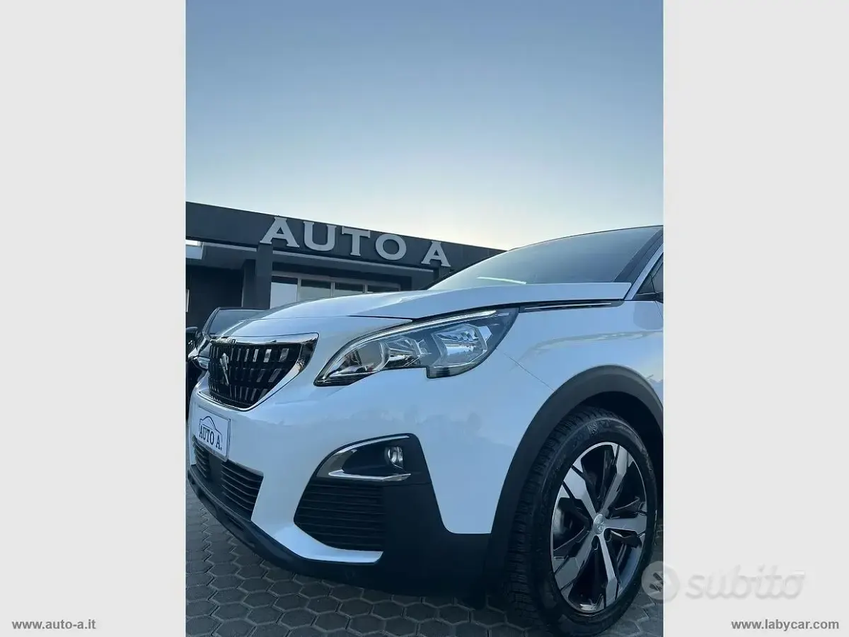 Usata Peugeot 3008 Allure 131 CV (96 kW) 2019 Bianco SUV