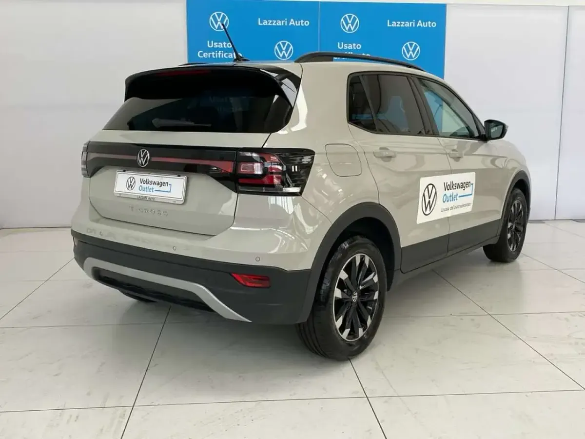 Usata VW T-Cross Style 95 CV (69 kW) 2023 Beige SUV