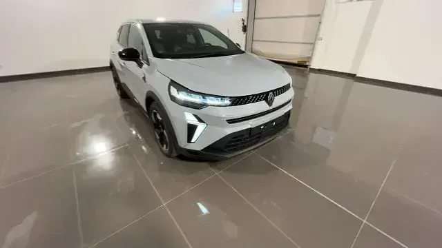 Nuova Renault Captur Techno 101 CV (74 kW) 2025 Grigio SUV