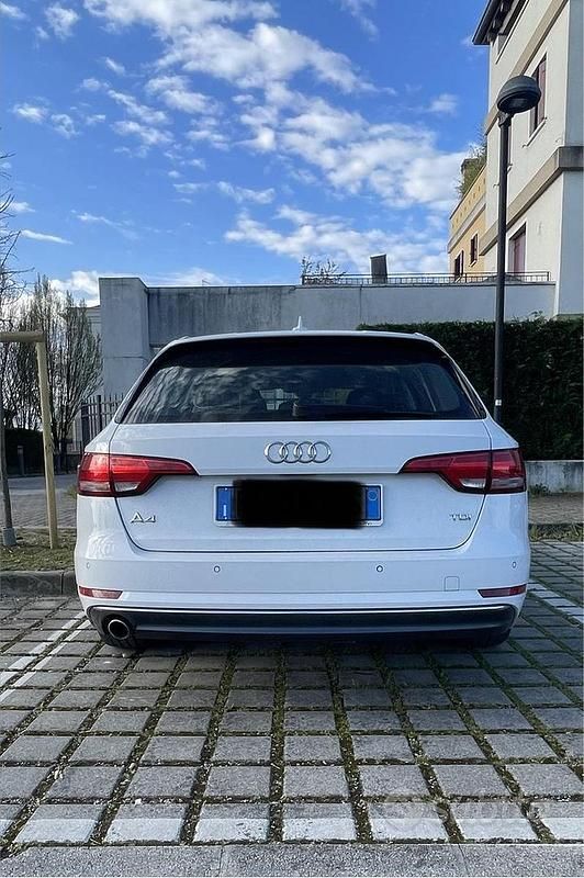 Usata Audi A4 Business Plus 150 CV (110 kW) 2016 Station wagon