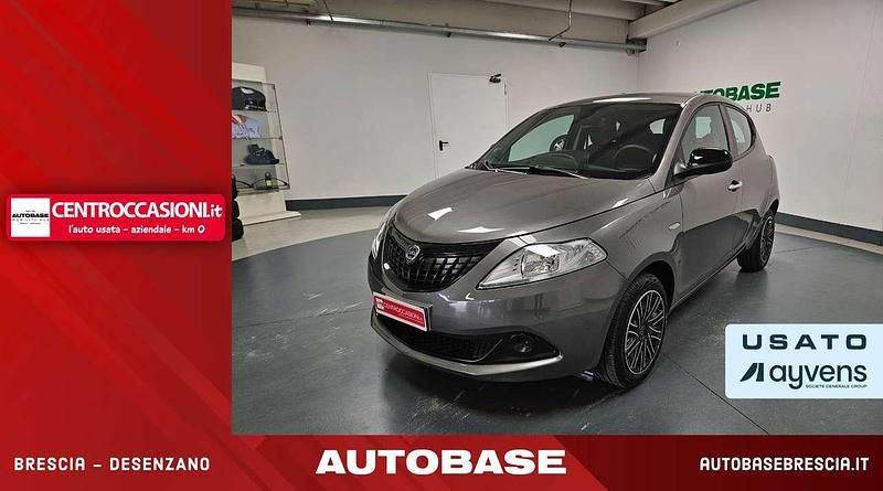 Usata Lancia Ypsilon S 69 CV (50 kW) 2023 Grigio Utilitaria