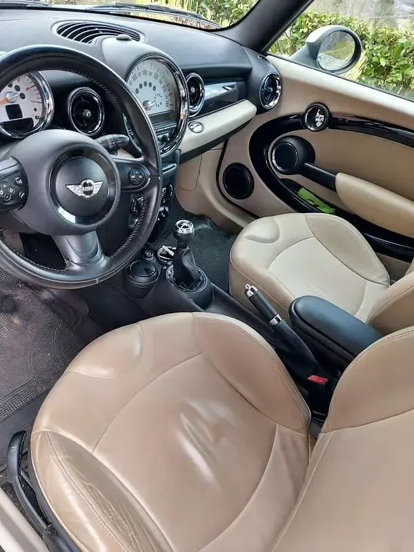 Usata Mini Cooper D 111 CV (81 kW) 2011 Utilitaria