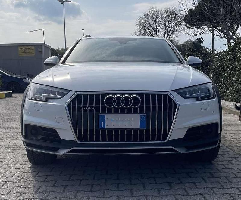 Usata Audi A4 Allroad Business 190 CV (139 kW) 2018 Bianco Station wagon