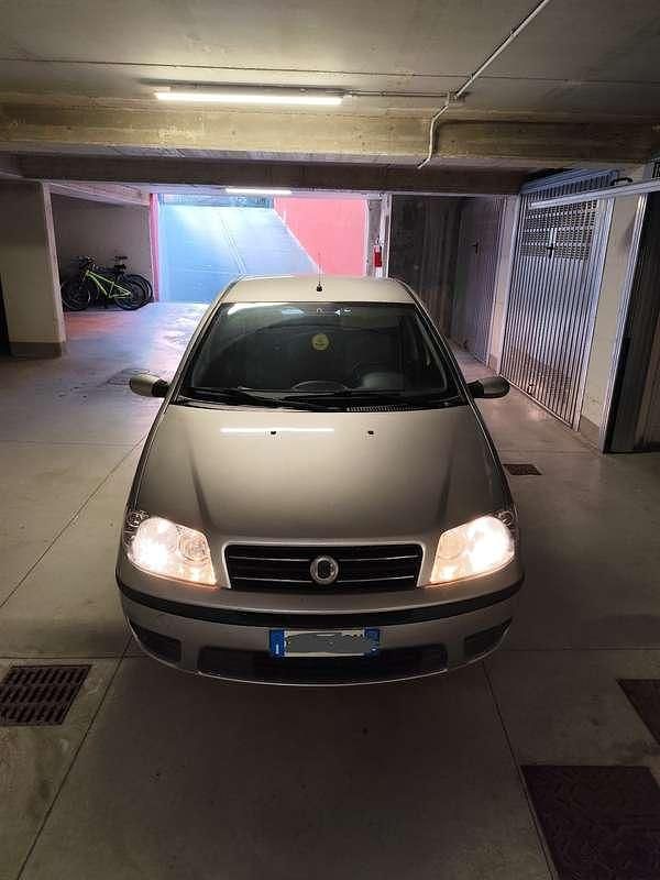 Gebraucht Fiat Punto Dynamic 60 PS (44 kW) 2007 Kleinwagen
