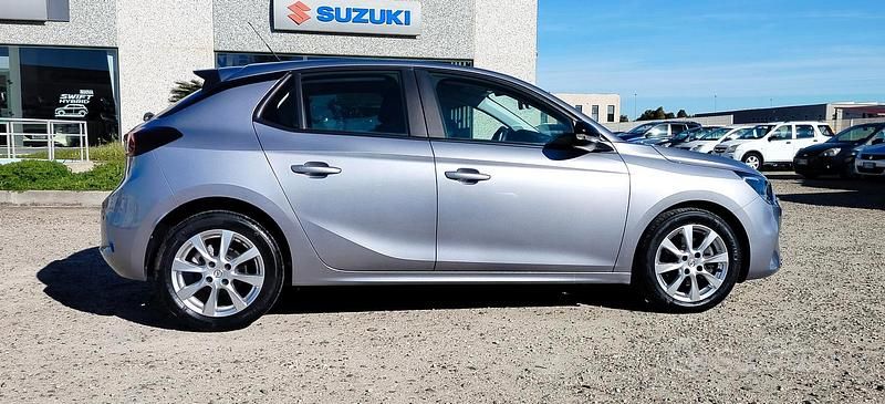 Usata Opel Corsa Edition 100 CV (73 kW) 2021 Grigio Utilitaria