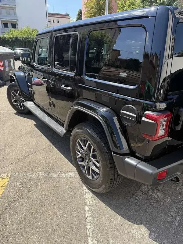 Usata Jeep Wrangler Unlimited Sahara 272 CV (200 kW) 2024 SUV