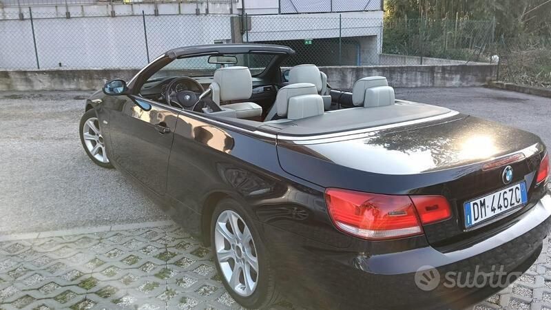 Nero Usata 2008 BMW 320 Cabriolet Cabrio | 11.500 € (Buon prezzo) - Immagine 1/4