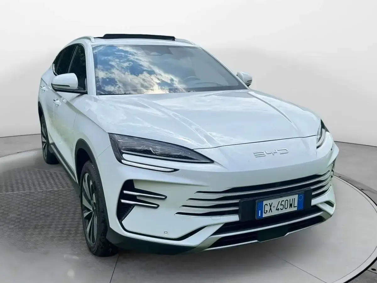 Usata BYD Seal U Design 177 CV (130 kW) 2025 Bianco SUV