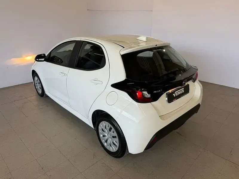 Usata Mazda 2 116 CV (85 kW) 2022 Bianco Utilitaria