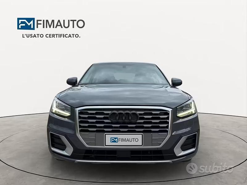 Usata Audi Q2 Admired 116 CV (85 kW) 2019 Grigio SUV