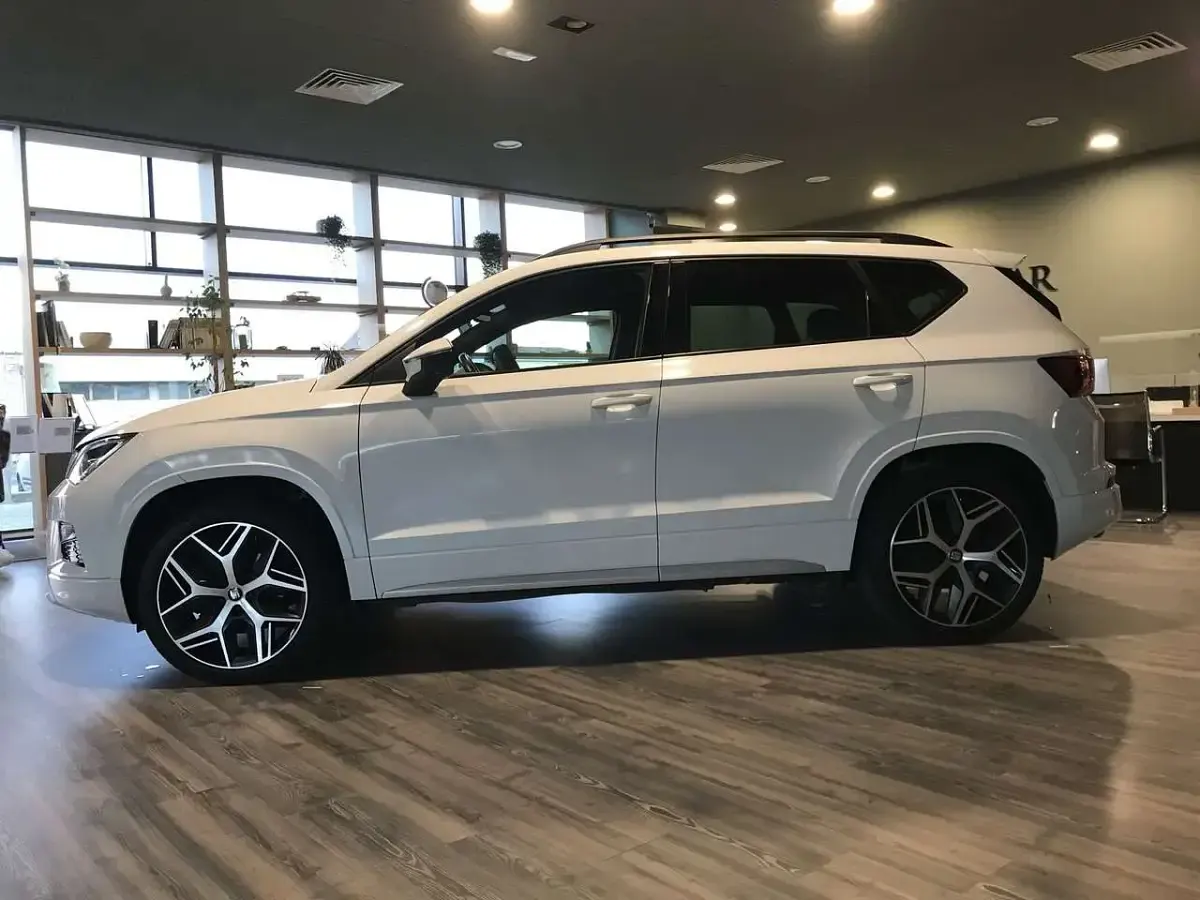 Usata Seat Ateca 4Drive 150 CV (110 kW) 2019 Bianco SUV