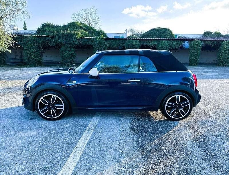 Usata Mini Cooper D Cabriolet 116 CV (85 kW) 2018 Blu/azzurro Cabrio