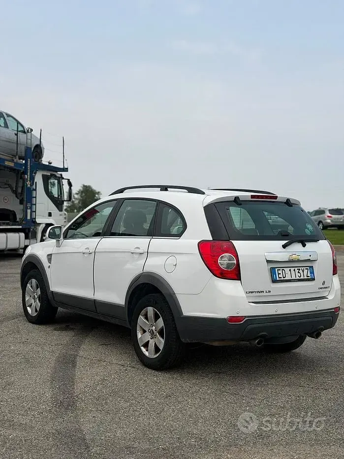 Usata Chevrolet Captiva 136 CV (100 kW) 2010 Bianco SUV