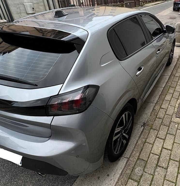 Usata Peugeot 208 2021 Grigio Utilitaria