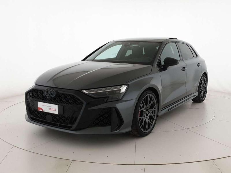 Usata Audi RS3 400 CV (294 kW) 2025 Grigio daytona perlato Berlina