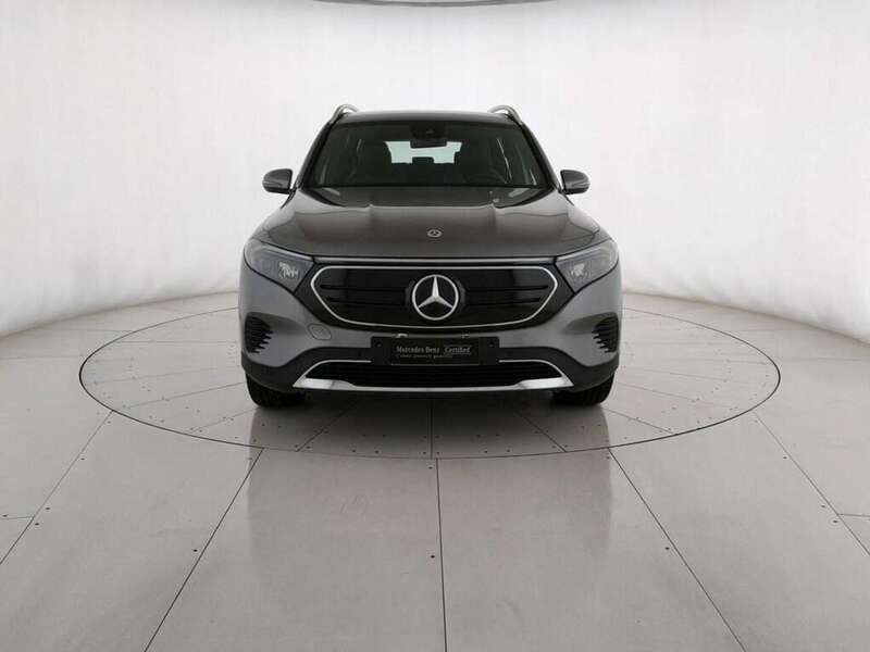 Usata Mercedes EQB300 167 kW (228 CV) 2023 Grigio SUV