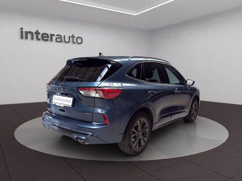 Begagnad Ford Kuga ST-Line 225 HK (165 kW) 2023 Blå SUV