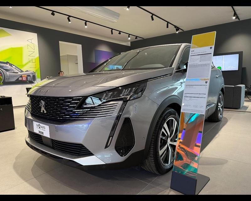 Usata Peugeot 3008 Allure 302 CV (222 kW) 2024 Grigio SUV