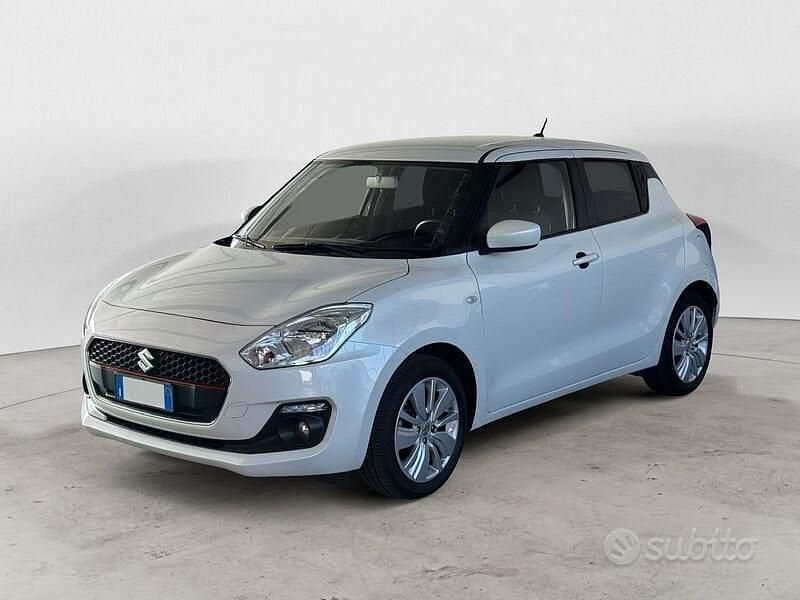 Bianco Usata 2017 Suzuki Swift Cool Due volumi | 10.500 € (Buon prezzo) - Immagine 1/4