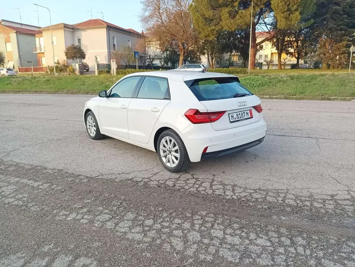 Usata Audi A1 Sportback Admired 95 CV (69 kW) 2022 Bianco Utilitaria