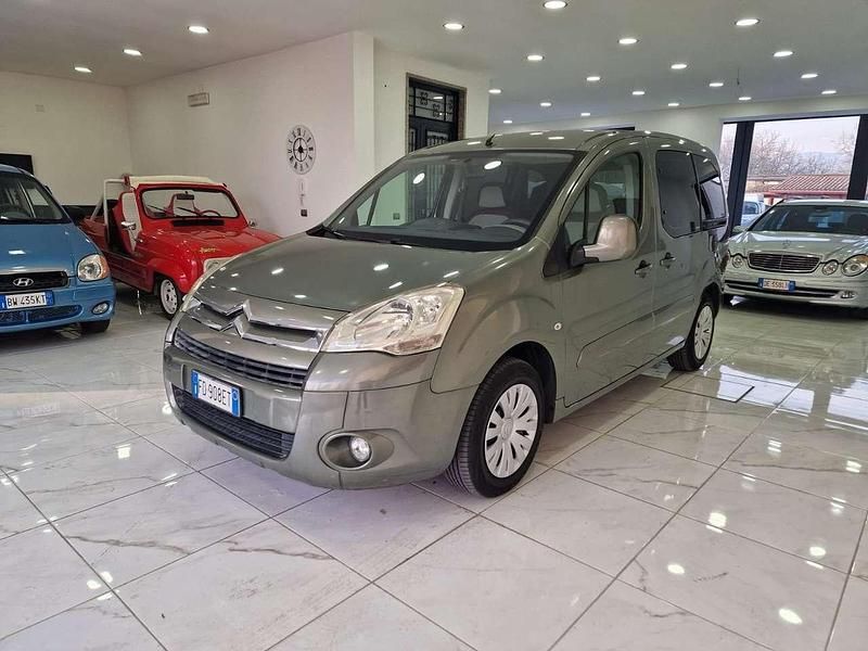 Usata Citroën Berlingo 98 CV (72 kW) 2011 Verde Monovolume