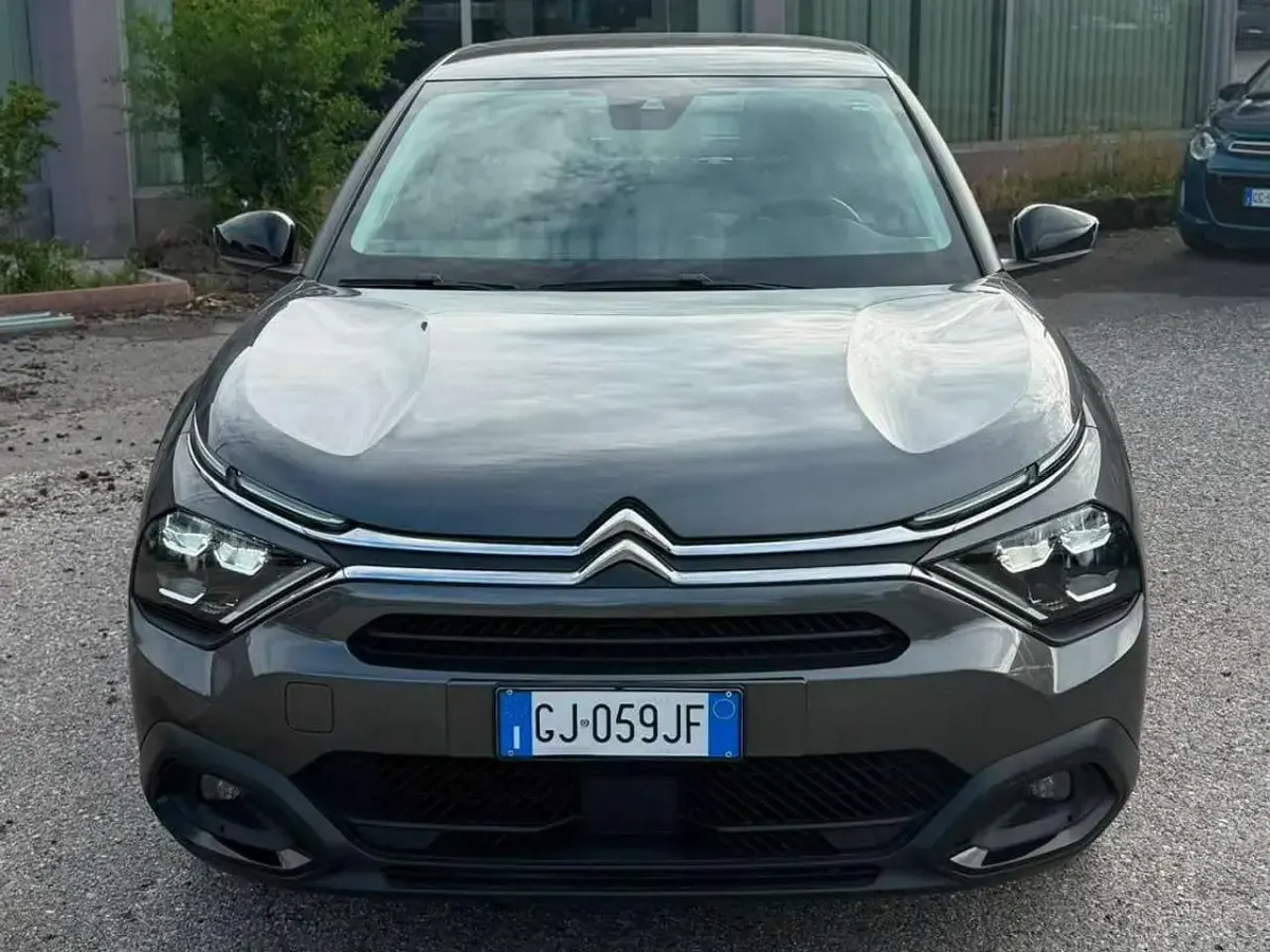 Usata Citroën C4 Feel 131 CV (96 kW) 2022 Grigio Berlina