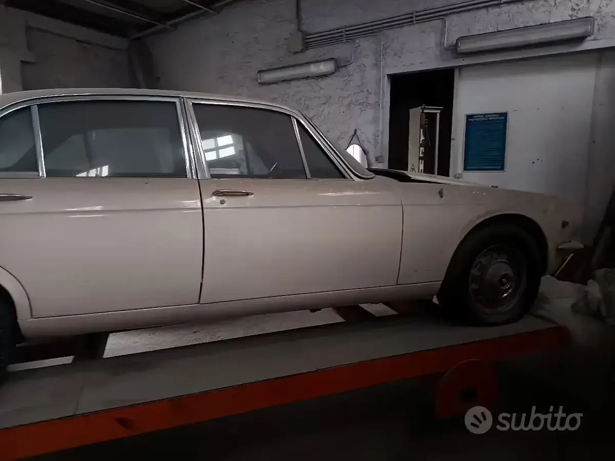 Usata Jaguar XJ6 1970 Bianco Berlina