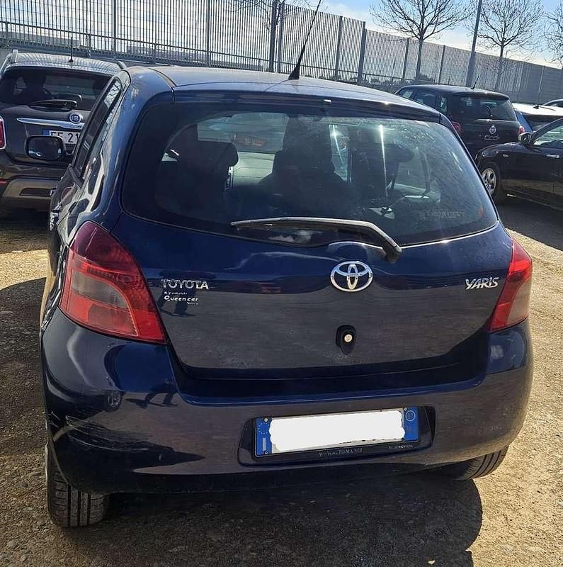 Usata Toyota Yaris Sol 69 CV (50 kW) 2007 Other Utilitaria