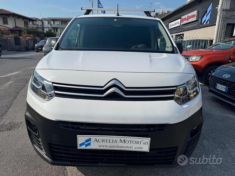 Usata Citroën Berlingo 99 CV (72 kW) 2018 Bianco Monovolume
