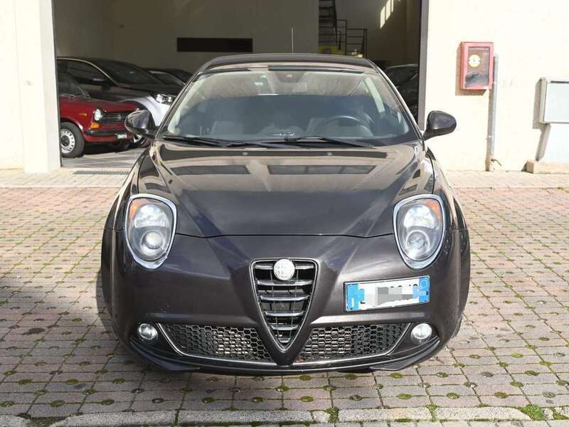 Usato 2014 Alfa Romeo MiTo 0.9 Benzin 105 CV (7.500 €)