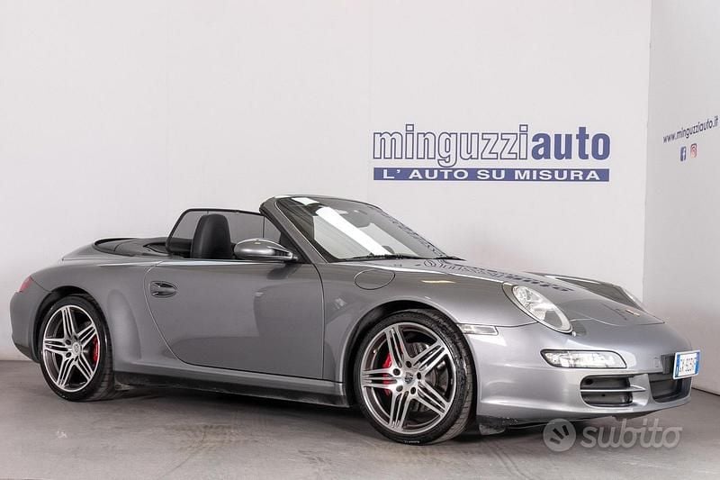 Usata Porsche 911 Carrera 4S Cabriolet 355 CV (261 kW) 2006 Grigio Cabrio