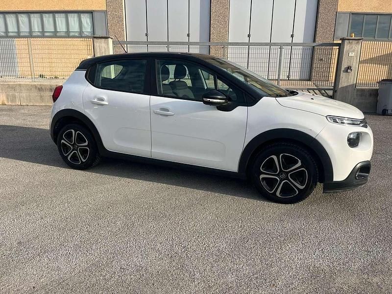 Usata Citroën C3 Shine 75 CV (55 kW) 2018 Bianco Utilitaria