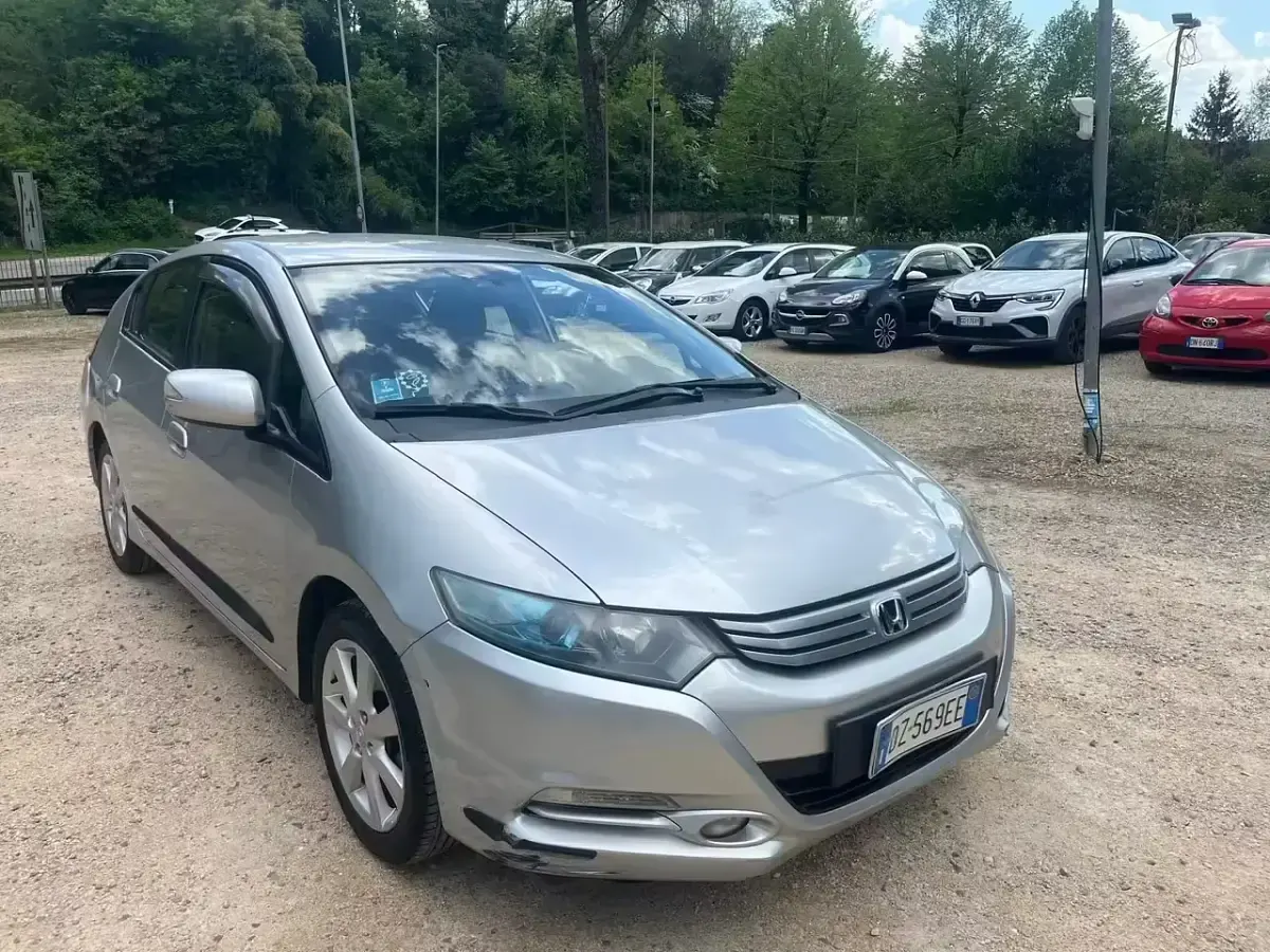 Usata Honda Insight Executive 88 CV (64 kW) 2009 Grigio Utilitaria