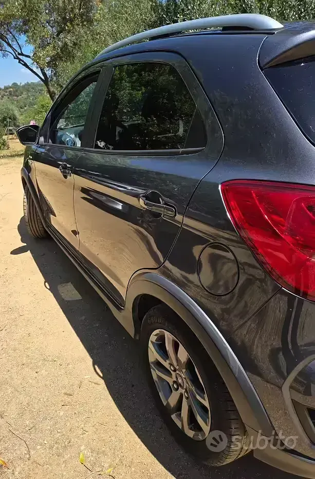 Usata Ford Ka Plus Active 86 CV (63 kW) 2019 Grigio Utilitaria