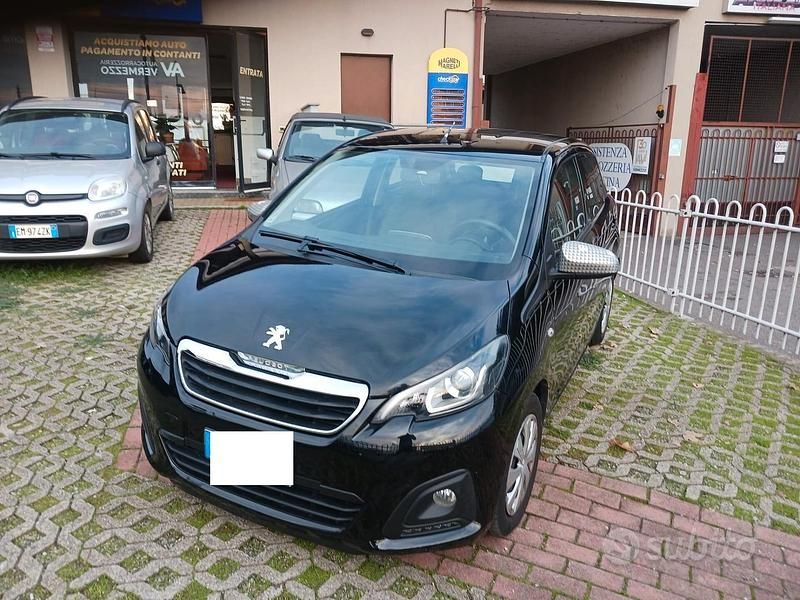 Usata Peugeot 108 Style 69 CV (50 kW) 2018 Nero Berlina