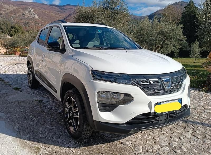 Usata Dacia Spring Comfort 33 kW (45 CV) 2021 Bianco Utilitaria